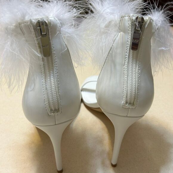 Marc Fisher Genivy Feather Cuff Sandals 7.5M Open Toe Stiletto Heels Zip Sexy - Picture 5 of 10